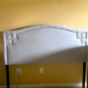 Headboard.